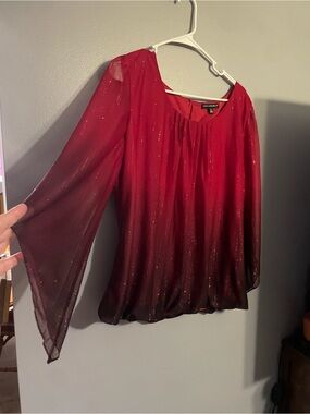 Red-to-Black Ombre Glitter Bell-Sleeve Blouse